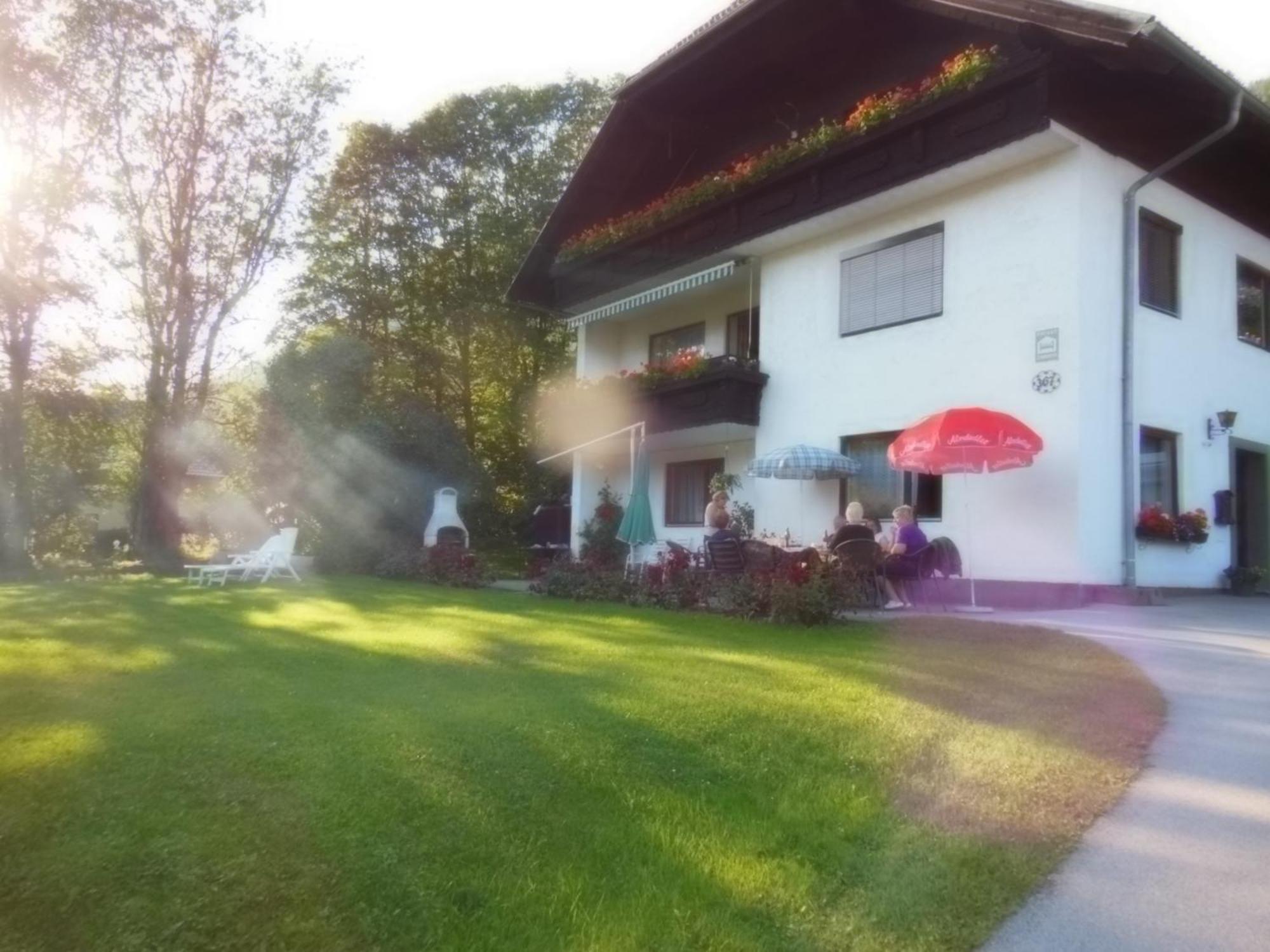 Haus Osterrieder Apartment Sankt Michael im Lungau Exterior photo